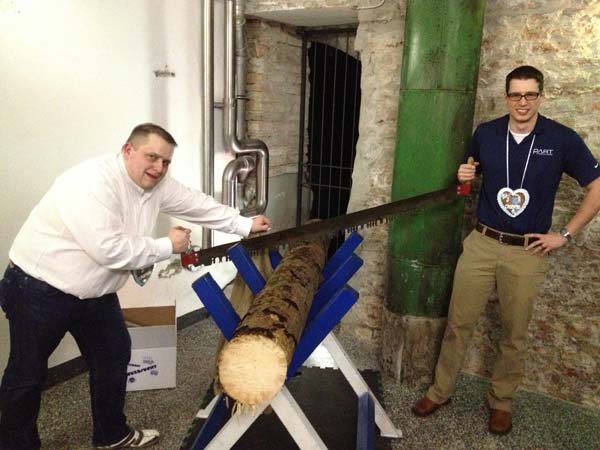 More fun and games! The log sawing competition is dominated by CADENAS PARTsolutions team members Jeff and Christian.